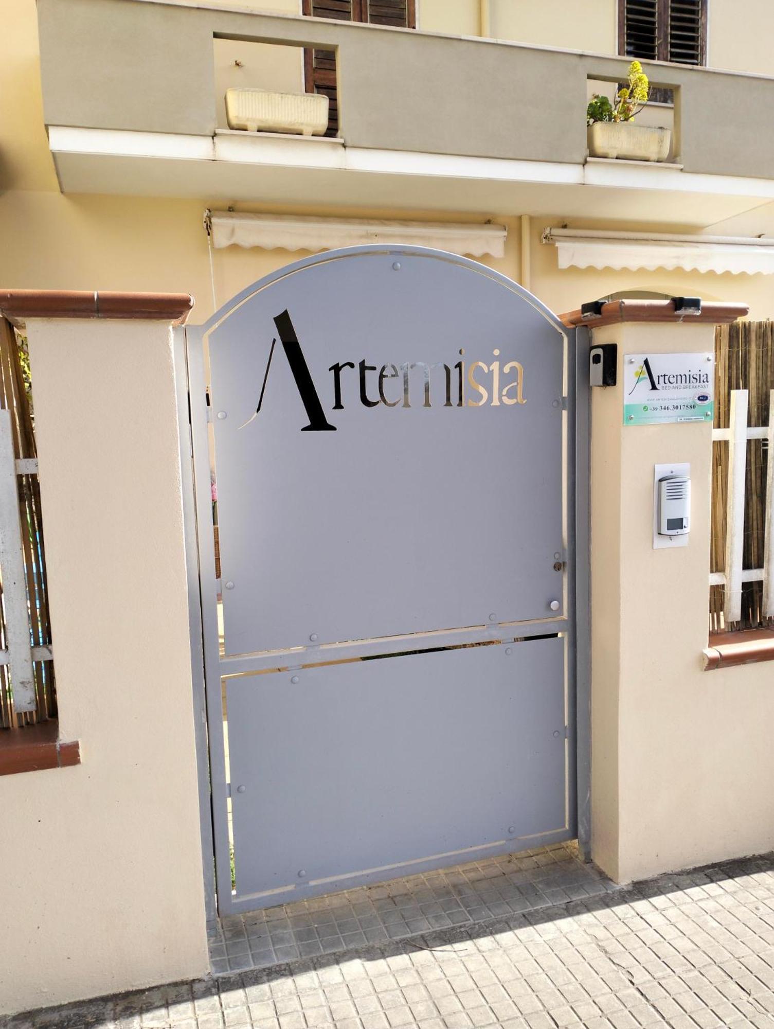 Artemisia Bed & Breakfast *